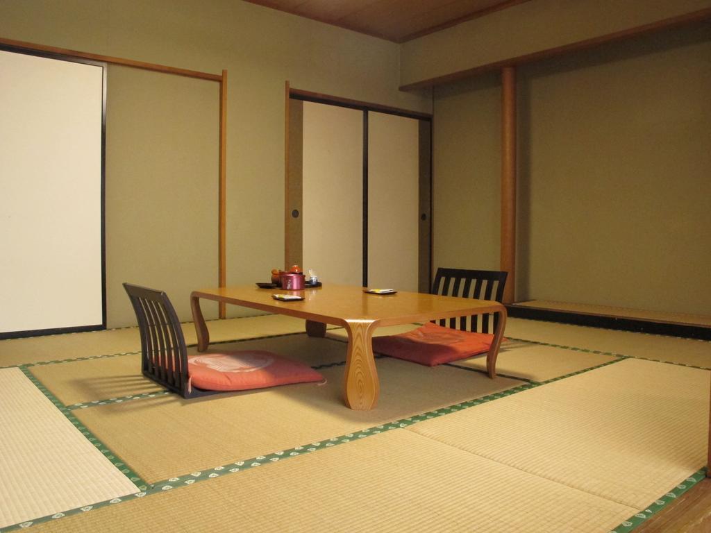 Sakaeya Hotel Tendō Habitación foto